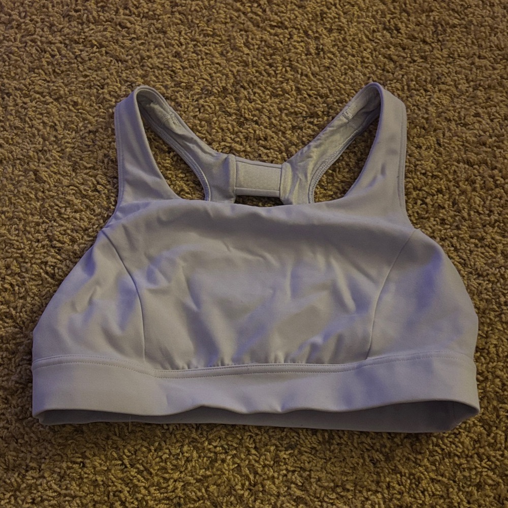 Lululemon everlux train bra